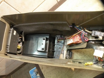 фото thumb №13, Volvo s70 v70 97-00 тунель підлокітник шкіра