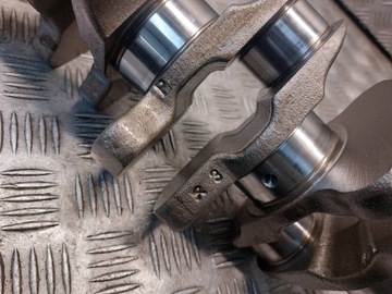 фото thumb №8, Wał коленчатый volvo s60 i 2.4 d5 d5244t 1936