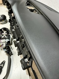 фото thumb №4, Консоль подушка безпеки подушки безпеки ремені шкіра audi a8 d4 оригінал