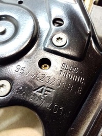 фото thumb №6, Підйомник скло лівий перед galaxy 2.0 05075510