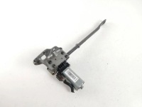 Купить 2023 tesla model y моторчик сиденье g21371100, фото thumb