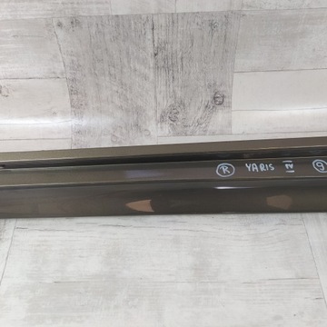 фото thumb №8, Toyota yaris iv 20- планка порогова накладка права 75850-k0080
