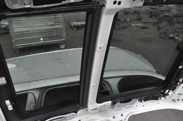 фото thumb №10, Mercedes eqb w243 x243 2023 крыша панорама