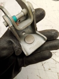 фото thumb №8, Citroen c3 iii петля крышки багажника зад левое правое 573420/841098