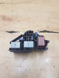 фото thumb №1, Коробка предохранителей subaru forester iii 2.0d