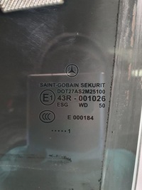 фото thumb №2, Стекло дверь левый зад задняя mercedes cls w218