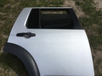 фото thumb №4, Дверь левый правый задняя discovery iii zambezi silver