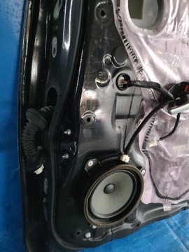 фото thumb №9, Дверь задние правые toyota prius plus 11-14 67003-47200