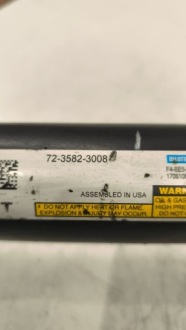 Купити Амортизатор задній права сторона tesla model s 106746625c, фото thumb