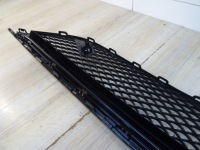 Купить Mercedes s-klasa w222 рестайлинг  amg решётка бампера средняя a2228857100 llu, фото thumb