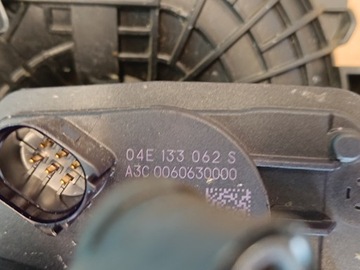 фото thumb №14, Vw t-roc рестайлинг 1.5 tsi 110kw 2025 r коллектор всасывающий радиатор 05e129709s