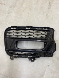 фото thumb №1, Range rover sport ii решётка бампера правый перед