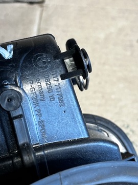 фото thumb №5, 1 bmw e92 купе кришка заливання пального 7117982 чорний sapphire met