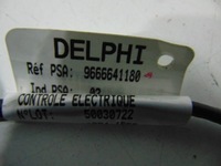 фото thumb №5, Козырёк солнцезащитный шторка citroen ds4 9666641180