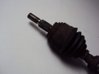 Приводной вал левая ford focus mk3 рестайлинг  hb 16 r Цена, фото thumb