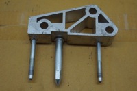 фото thumb №2, Кронштейн кронштейн панелі audi r8 420 424857022