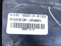 фото thumb №9, Бардачок пасажира tesla model s 12-16 europa