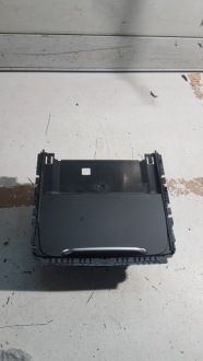 фото thumb №1, Bmw 3 f30 lci кронштейн na кружки бардачок