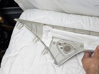 фото thumb №5, Захист стійка обшивка молдинг ліва nissan pulsar 769123zl0a