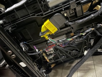 фото thumb №8, Сиденья диван обшивки салон renault espace v рестайлинг состояние jak новый