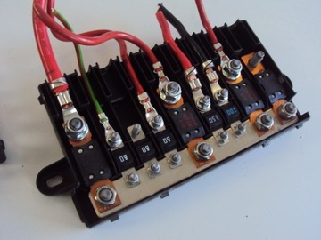 фото thumb №5, Коробка предохранителей range rover vogue l405 13-