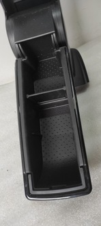 фото thumb №9, Mazda cx-3 підлокітник оригінал d09vv0630 2017 rok