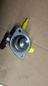 фото thumb №5, Насос пального porsche dr0106144b php040