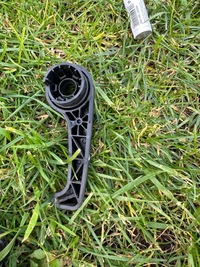 фото thumb №2, Kia sportage iii 1.7 кронштейн ручка капот europa