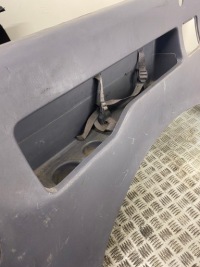 Обшивка обивка багажника правый задний  toyota land cruiser j90 95 62510-60700 Недорого, фото thumb