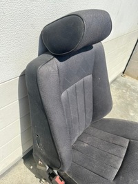 фото thumb №8, Сидіння лівий водія mercedes w124 sedan універсал електричний регулювання чорний