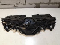фото thumb №1, Решётка радиатора решётка радиатора перед renault clio iv 622563184r