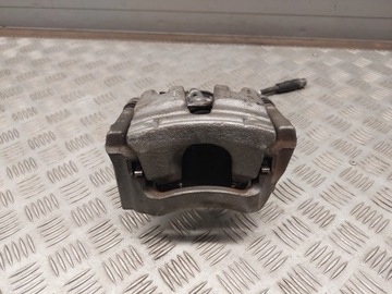 фото thumb №5, Audi q7 4m 4m0406cd зад сторона права затискачі