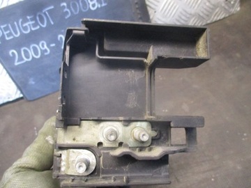 фото thumb №7, Коробка запобіжників 9666527580 peugeot 3008 09-14r.