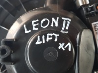 Воздуходувка обдув + резистор / seat leon ii vw golf v audi a3 8p / - исправна с Разборки, фото thumb