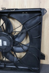 Mercedes ml w164 рестайлинг  вентилятор радиатор радиатора 3.0 cdi 1645000493 Киев, фото thumb