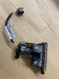 фото thumb №1, Клемма минусовая renault captur ii 1.3 tce