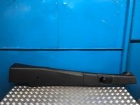 фото thumb №1, Mercedes w907 w910 права оббивка захист обшивка стійка