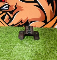 фото thumb №8, Крепление засов капот jaguar i-pace x590 j9d3-16k689-ac