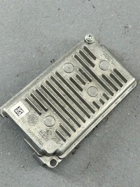 фото thumb №1, Преобразователь модуль led peugeot оригинальный номер 89091039a