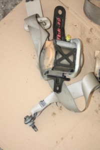 фото thumb №1, Pas правый перед nissan x trail