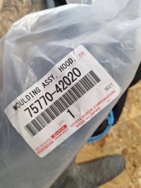 фото thumb №9, Молдинг хром капот toyota rav4 iii lift 10-12 nowa оригінал 75770-42040