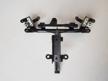 Stelaż czaszy licznika lusterek Yamaha FZS 1000 Fazer 01-06 mocowanie uchwy