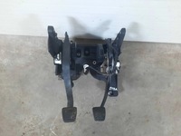 фото thumb №1, Педалі гальма зчеплення основа opel astra k