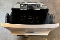 фото thumb №1, Jeep grand cherokee wk2 бардачок попільничка usb