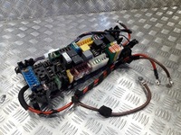 фото thumb №1, Коробка предохранителей mercedes-benz оригинальный номер a2465400340