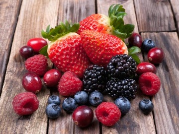 FARMONA SKIN FOREST FRUIT НАБОР ПИЛИНГ/КРЕМ/СОЛЬ 2x500МЛ/1400МЛ
