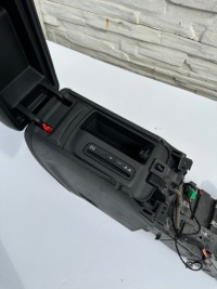 фото thumb №6, Grand cherokee wk2 подлокотник подогрев сиденья задняя