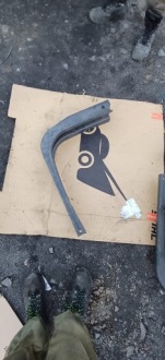 Купить Scania r молдинг кронштейн бака топлива 1528911, фото thumb