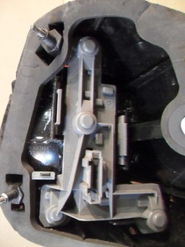 фото thumb №14, Задня лампа ліва vw jetta універсал 1k9 945 095 g