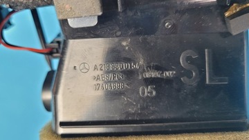 фото thumb №12, Mercedes w218 cls 350 15r решітка повітропровід панелі консолі ліва a2188300954